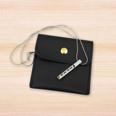 Κολιέ Αποφοίτησης από Ανοξείδωτο Ατσάλι με Χάραξη 4 Πλευρών | Μοναδικό κρεμαστό με χάραξη | Woodncraft