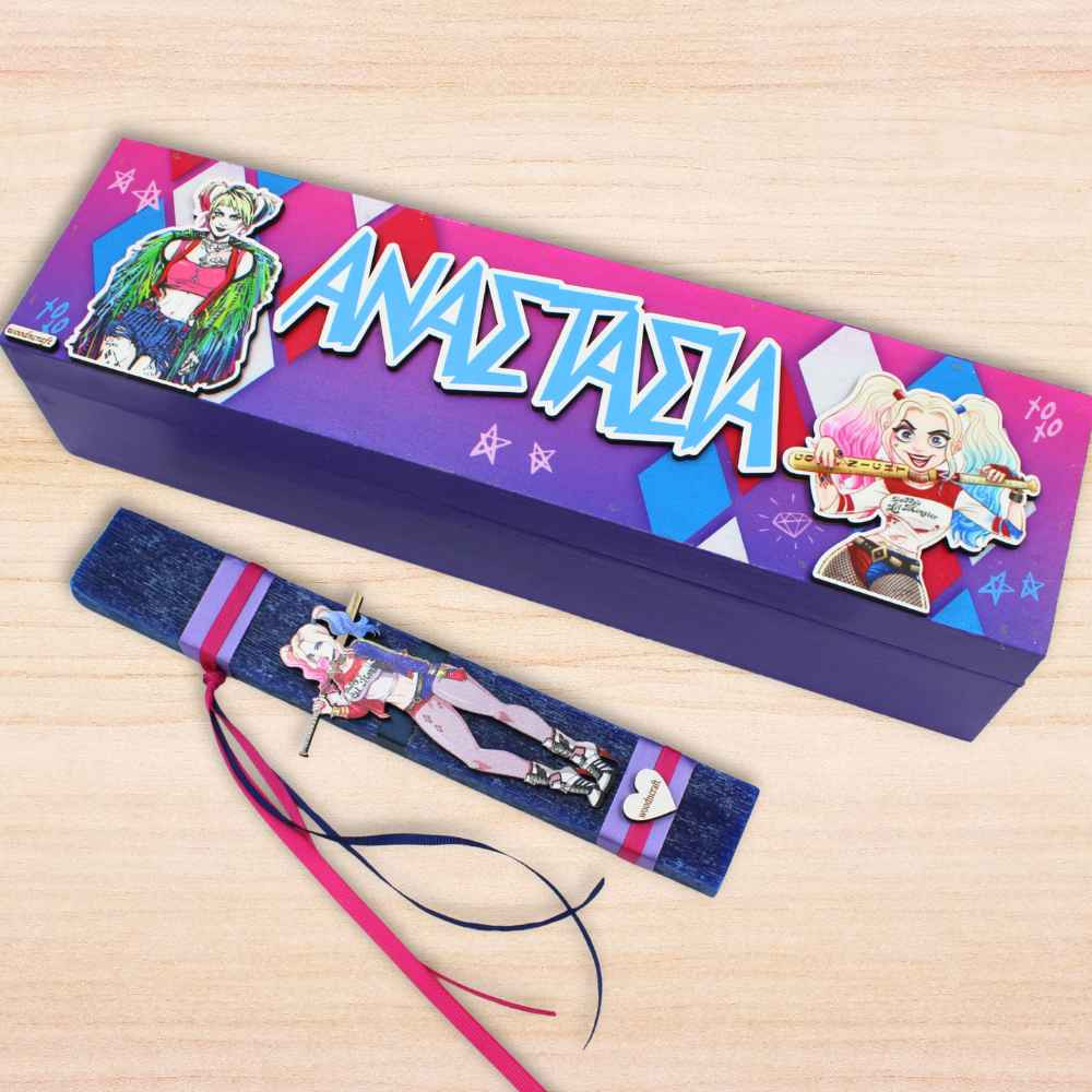 Σετ  Λαμπάδας Harley Quinn με Προσωποποιημένο Ξύλινο Κουτί