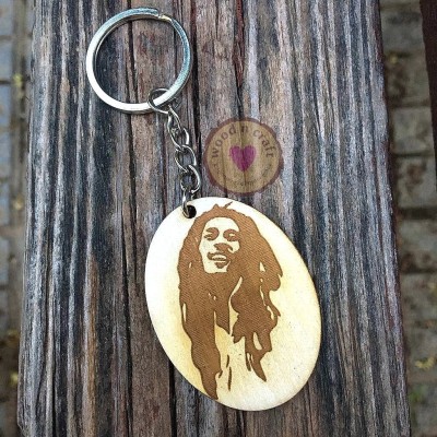 Ξύλινο μπρελόκ Bob Marley